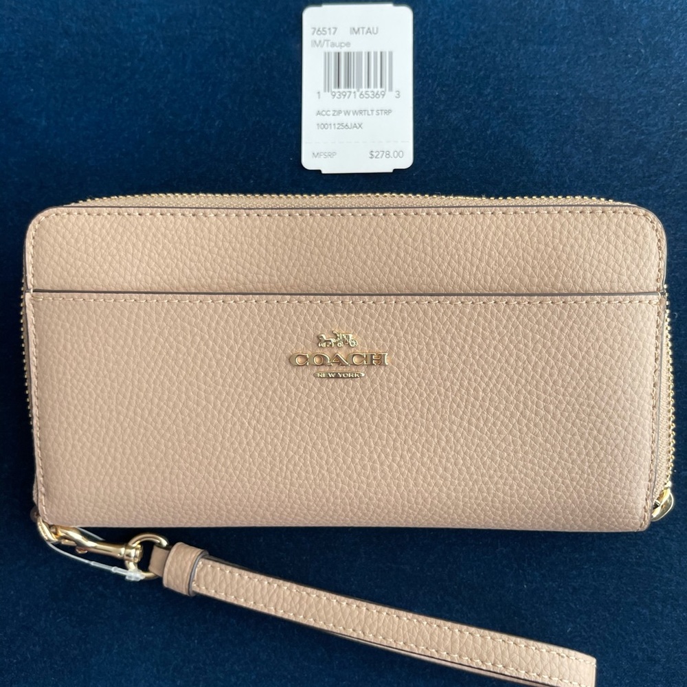 COACH Taupe Accordion Zip Wallet w/Wristlet Strap